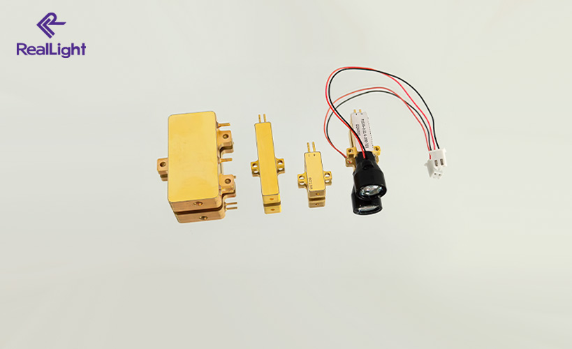 铒玻璃激光器测距结构的简朴先容